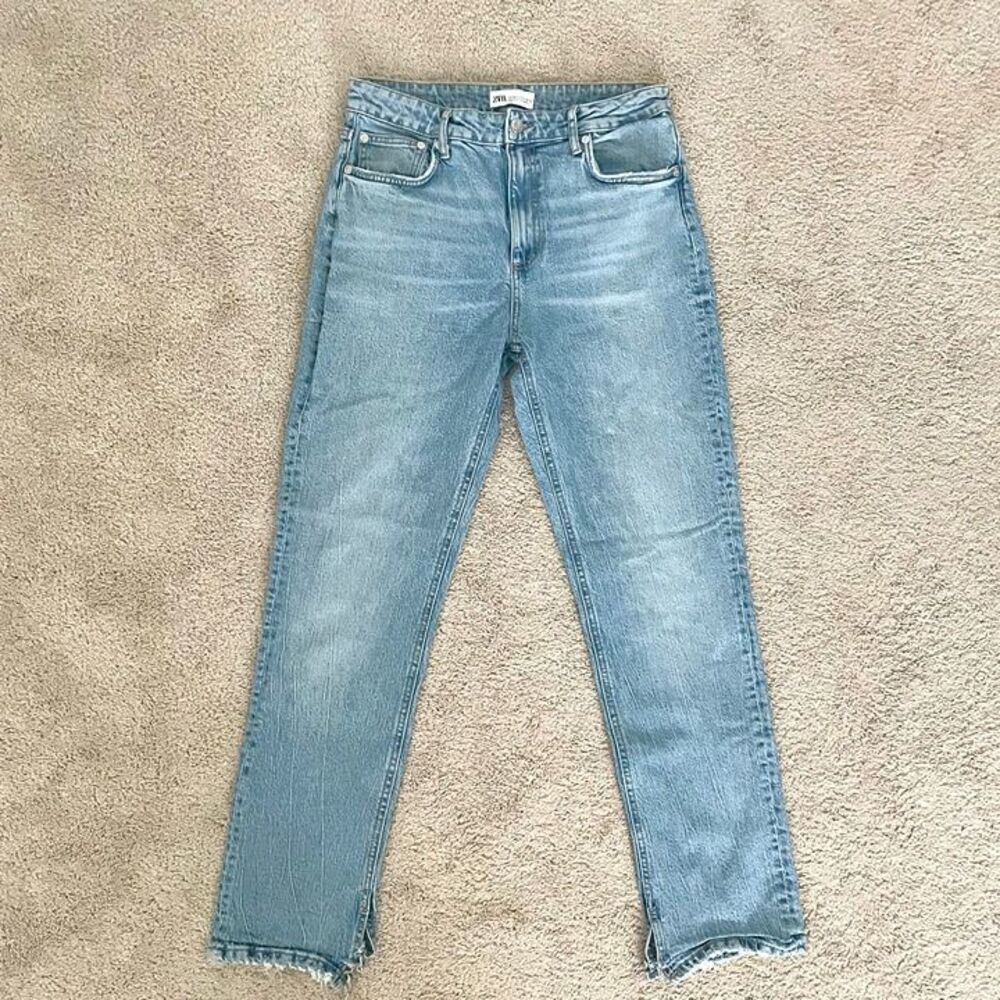 ZARA Straight Fit Jeans Women 8 Mid Rise Distressed Hem Denim Casual Blue